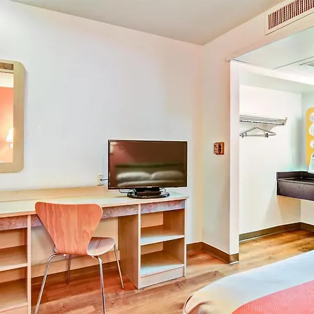 Motel 6-Pittsburgh, Pa - Crafton Exterior photo
