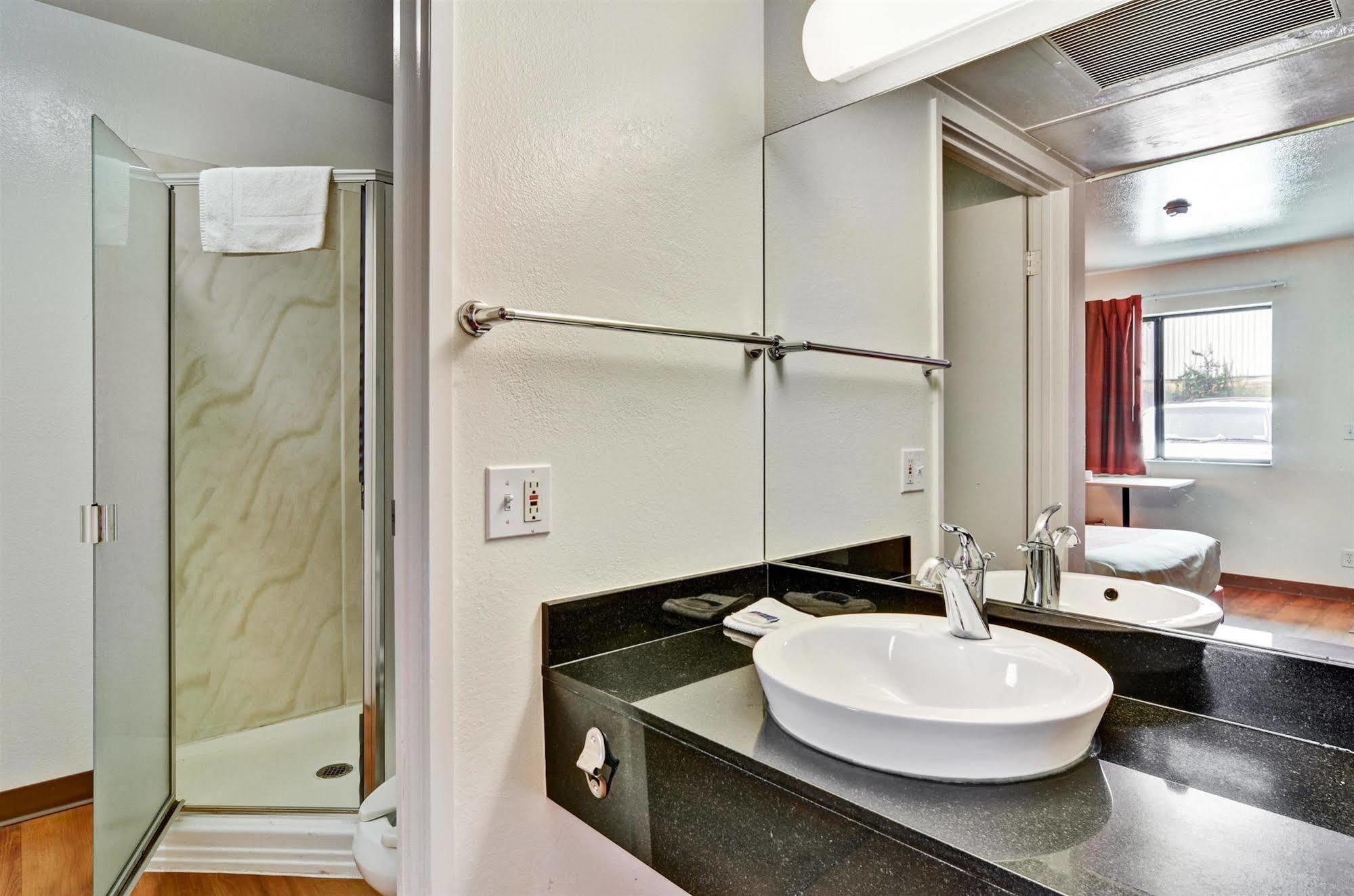 6-pittsburgh, Pa - Hotel Crafton